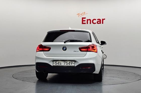 BMW 1-Series 118d Sport 5Door — пробег 93 692 км — фото 4 из 5