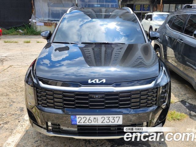Kia Sportage HEV 1.6 2WD Signature — пробег 3 400 км — фото 1 из 5