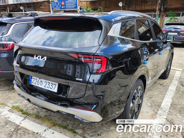 Kia Sportage HEV 1.6 2WD Signature — пробег 3 400 км — фото 3 из 5