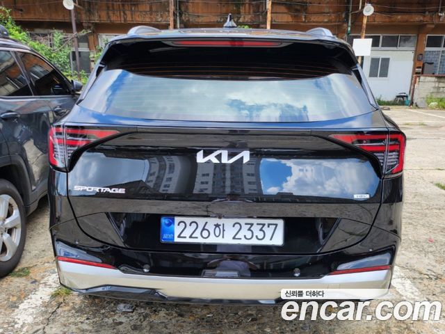 Kia Sportage HEV 1.6 2WD Signature — пробег 3 400 км — фото 4 из 5