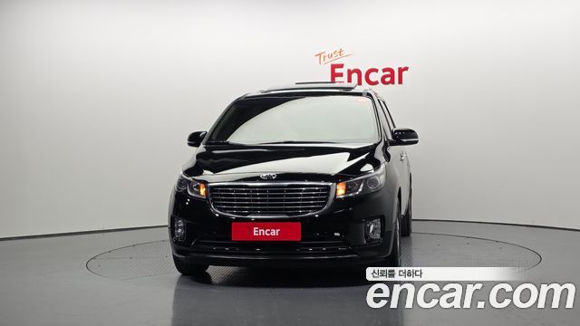 Kia Carnival 11-seater Luxury — пробег 94 658 км — фото 3 из 5