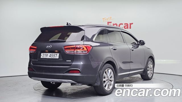 Kia Sorento Diesel 2.0 2WD Prestige — пробег 129 421 км — фото 2 из 5