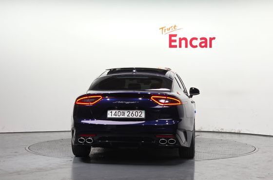 Kia Stinger 2.0 Turbo 2WD Platinum — пробег 53 005 км — фото 4 из 5