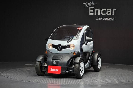 Renault (Samsung) Twizy Life(2-Seater) — пробег 17 942 км — фото 3 из 5