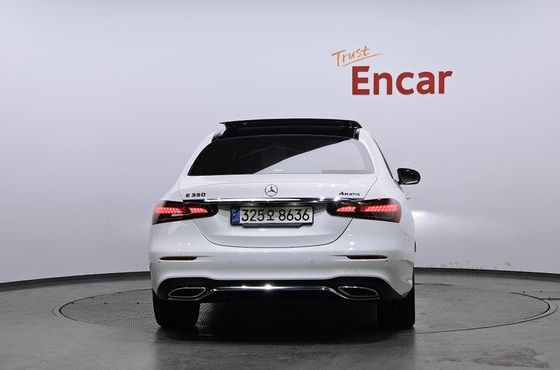 Mercedes-Benz E-Class E350 4MATIC AMG Line — пробег 92 495 км — фото 4 из 5