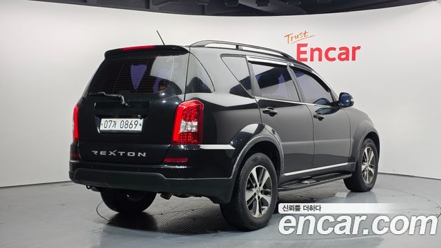 Ssangyong Rexton из Кореи Encar