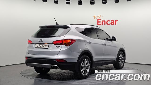 Hyundai Santafe Diesel(e-VGT) 2.2 4WD Premium — пробег 229 751 км — фото 2 из 5