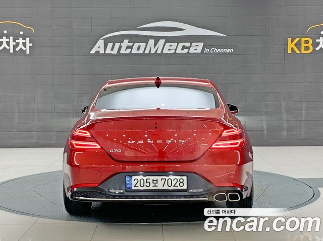 Genesis G70 из Кореи Encar