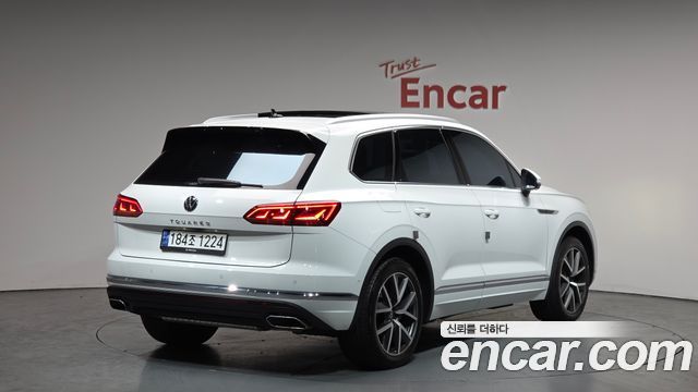 Volkswagen Touareg 3.0 TDI Prestige — пробег 37 104 км — фото 2 из 5