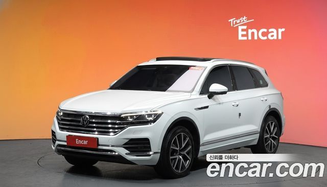 Volkswagen Touareg 3.0 TDI Prestige — пробег 37 104 км — фото 1 из 5