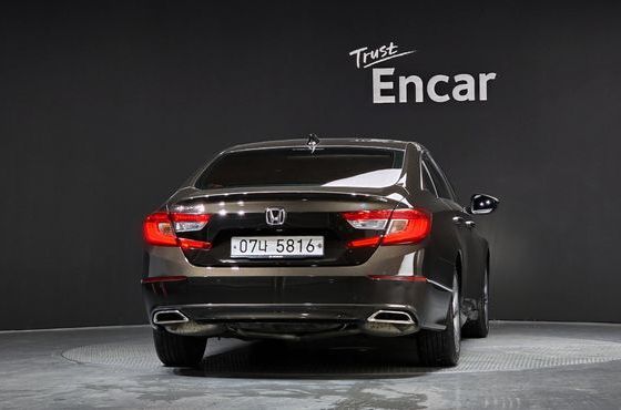 Honda Accord 1.5 Turbo — пробег 59 249 км — фото 4 из 5