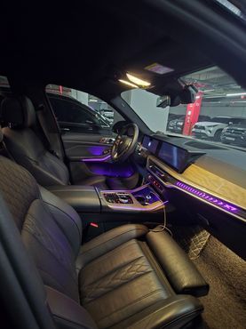 BMW X7 xDrive 40i Design Pure Excellence 6-Seater — пробег 33 627 км — фото 5 из 5