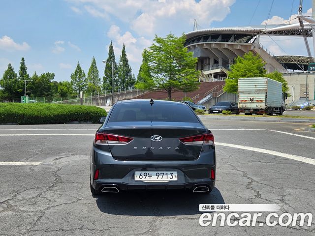 Hyundai Sonata 1.6 Turbo Premium — пробег 123 528 км — фото 4 из 5