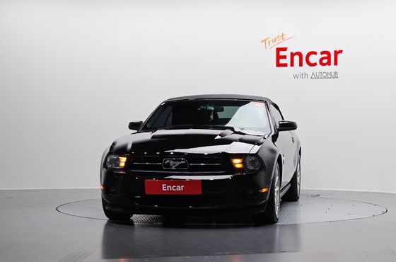 Ford Mustang Convertible — пробег 115 860 км — фото 3 из 5