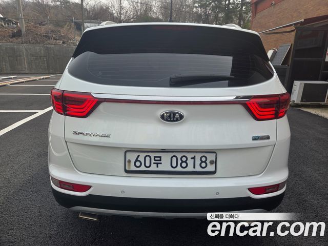 Kia Sportage Diesel 2WD Prestige — пробег 168 814 км — фото 2 из 5
