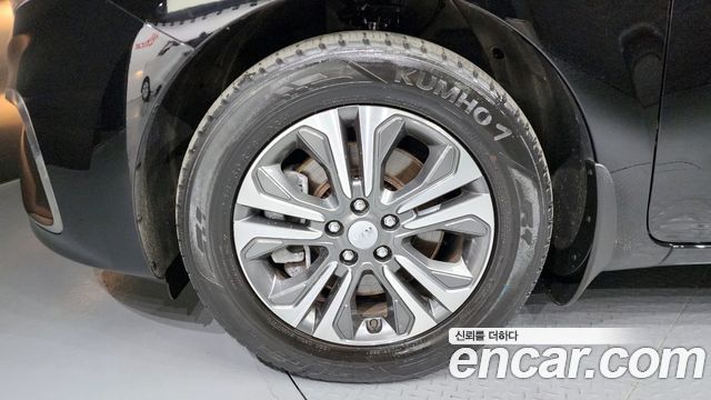 Kia Carnival 9-Seater Luxury — пробег 36 676 км — фото 5 из 5