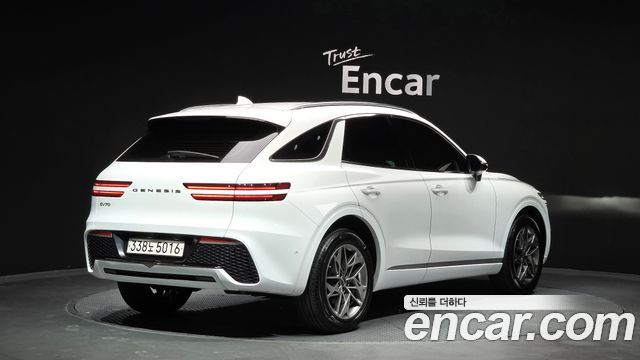 Genesis GV70 из Кореи Encar