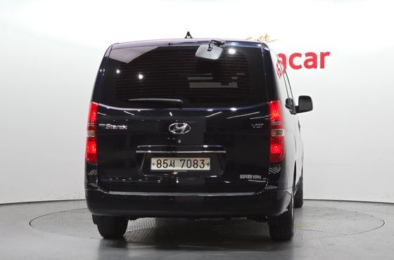 Hyundai Starex Van 5-Seater Modern — пробег 92 493 км — фото 4 из 5