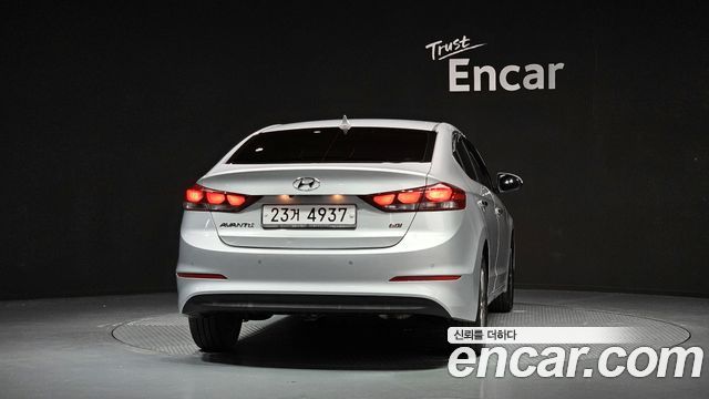 Hyundai AVANTE из Кореи Encar