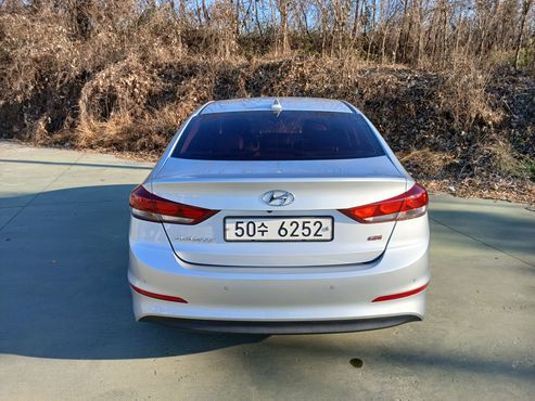 Hyundai AVANTE 1.6 GDI Smart — пробег 189 977 км — фото 4 из 5