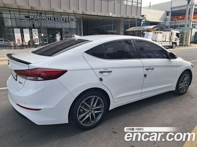 Hyundai AVANTE 1.6 e-VGT Premium — пробег 98 242 км — фото 4 из 5