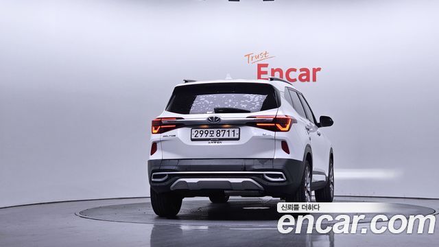 Kia Seltos из Кореи Encar