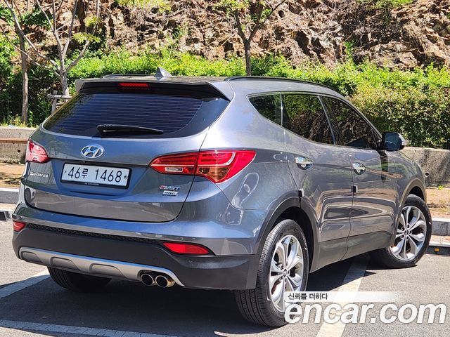 Hyundai Santafe Diesel(e-VGT) 2.2 4WD Premium — пробег 151 757 км — фото 2 из 5