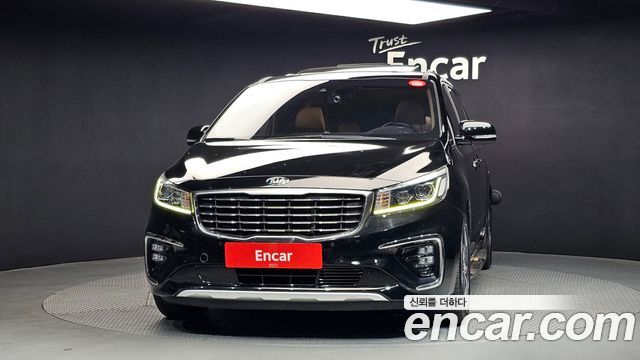 Kia Carnival из Кореи Encar