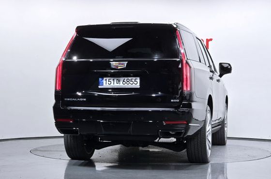 Cadillac Escalade 6.2 Sports Platinum — пробег 12 191 км — фото 4 из 5