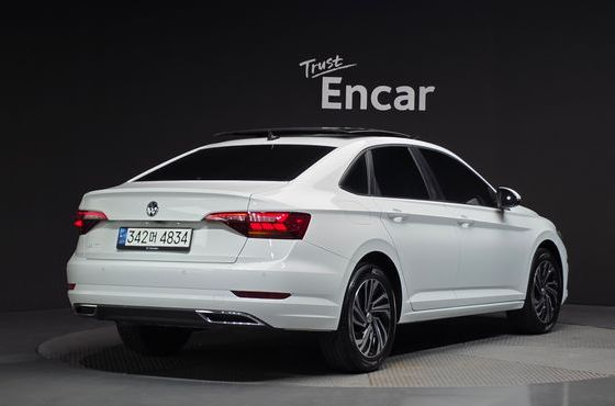 Volkswagen Jetta 1.4 TSI Prestige — пробег 36 757 км — фото 2 из 5