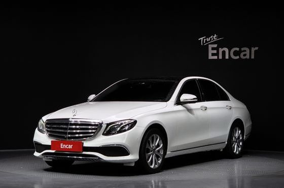 Mercedes-Benz E-Class E300 Exclusive — пробег 93 021 км — фото 1 из 5