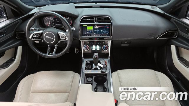 Jaguar XE из Кореи Encar