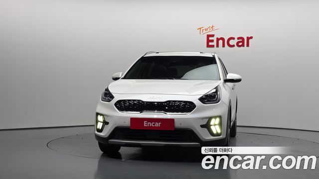 Kia Niro 1.6 HEV Signature — пробег 25 649 км — фото 3 из 5