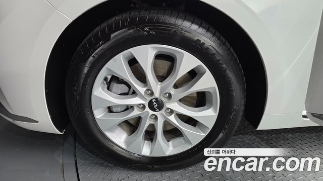 Kia K8 из Кореи Encar