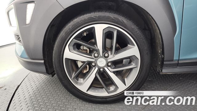 Hyundai Kona из Кореи Encar