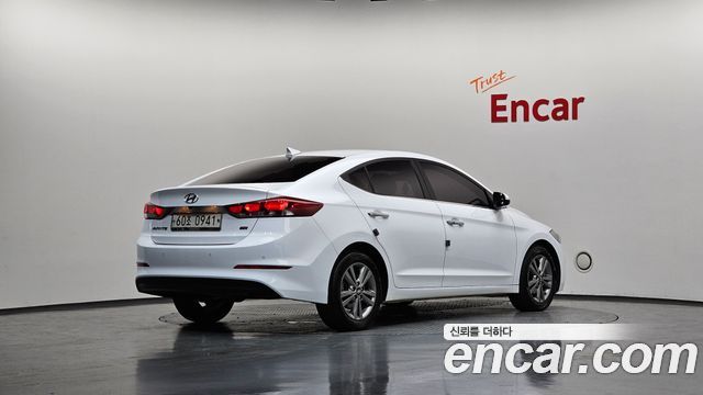Hyundai AVANTE из Кореи Encar