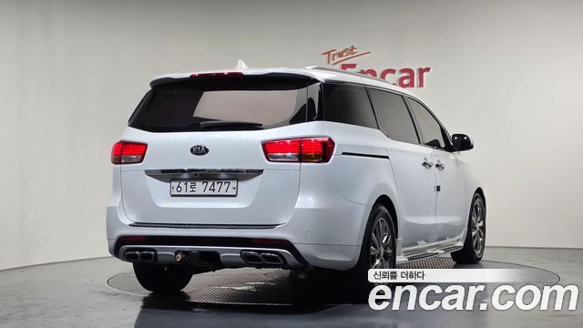 Kia Carnival из Кореи Encar