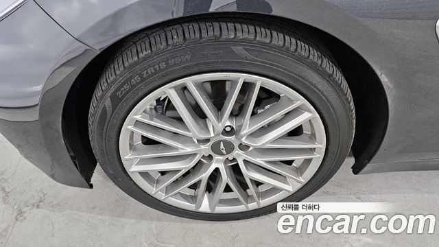 Genesis G70 из Кореи Encar