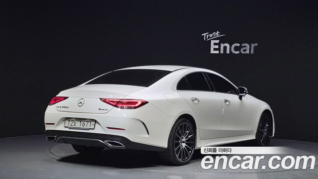 Mercedes-Benz CLS-Class CLS400d 4MATIC AMG Line — пробег 113 748 км — фото 2 из 5
