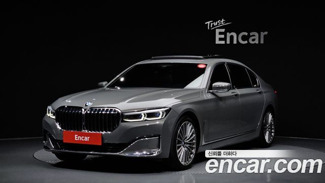 BMW 7-Series 730Ld xDrive Design Pure Excellence — пробег 116 717 км — фото 1 из 5