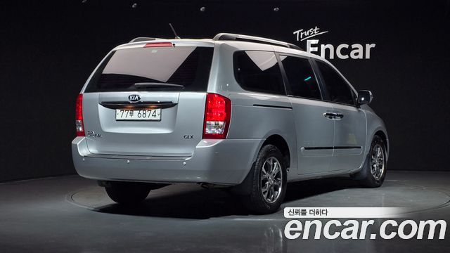 Kia Carnival из Кореи Encar