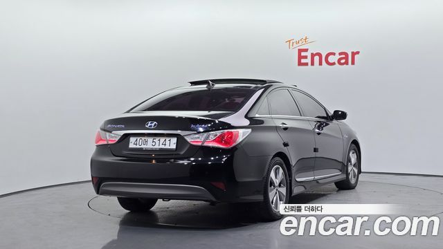 Hyundai Sonata 2.0 Royal — пробег 118 991 км — фото 2 из 5