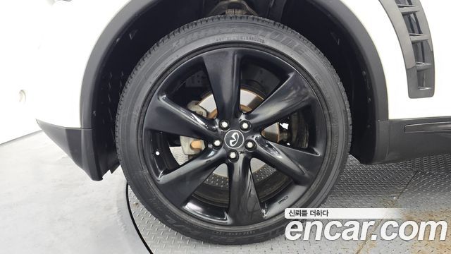 Infiniti QX70 из Кореи Encar