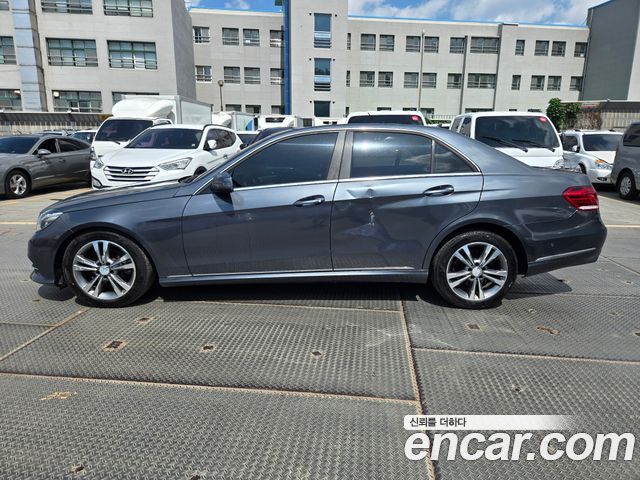 Mercedes-Benz E-Class E220 Bluetec Avantgarde — пробег 392 607 км — фото 2 из 5