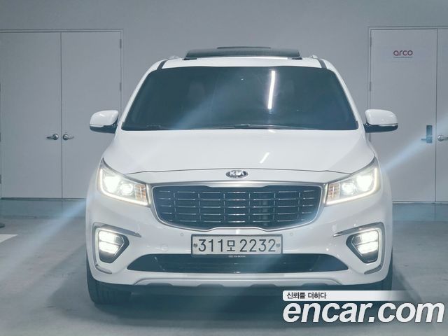 Kia Carnival из Кореи Encar