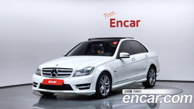 Mercedes-Benz C-Class C200 CGI AVANTGARDE — пробег 79 000 км — фото 1 из 5