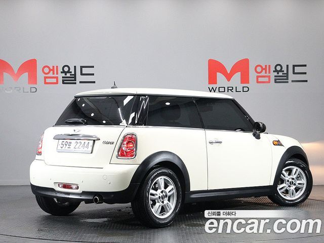 Mini Cooper из Кореи Encar
