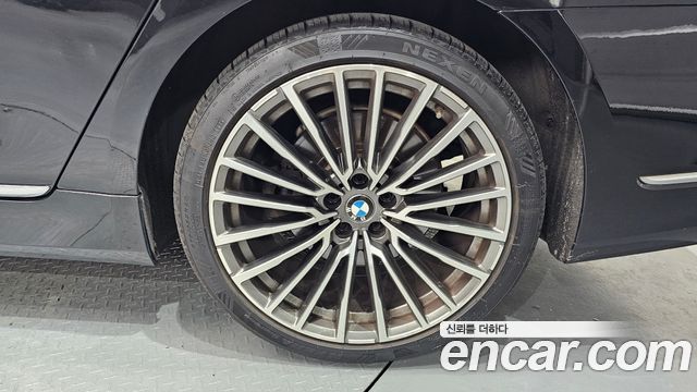BMW 7-Series из Кореи Encar