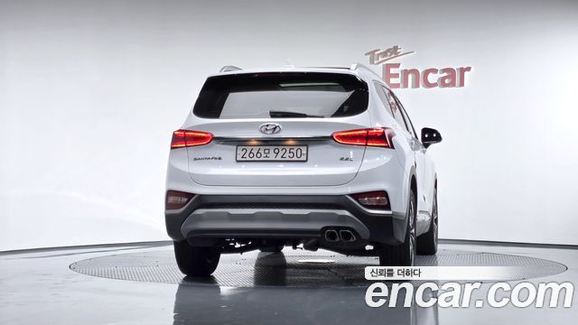 Hyundai Santafe из Кореи Encar