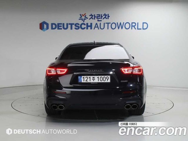 Maserati Ghibli из Кореи Encar